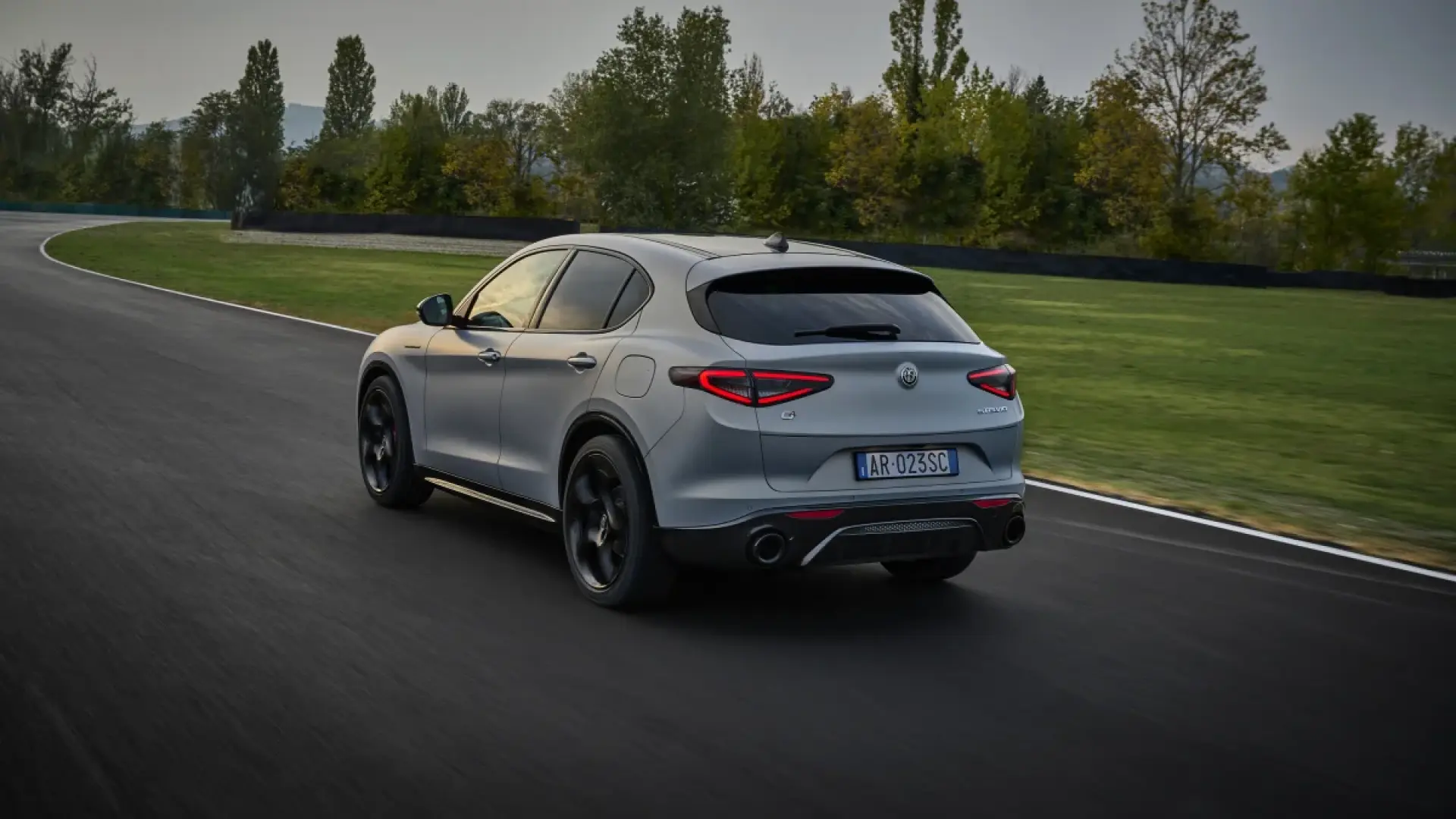 Alfa Romeo Stelvio Veloce AWD 2024