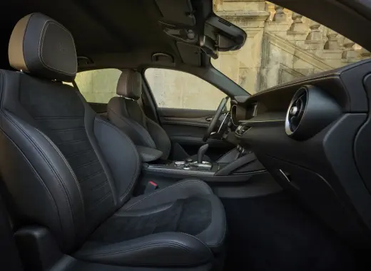 Alfa Romeo Stelvio Veloce AWD 2024