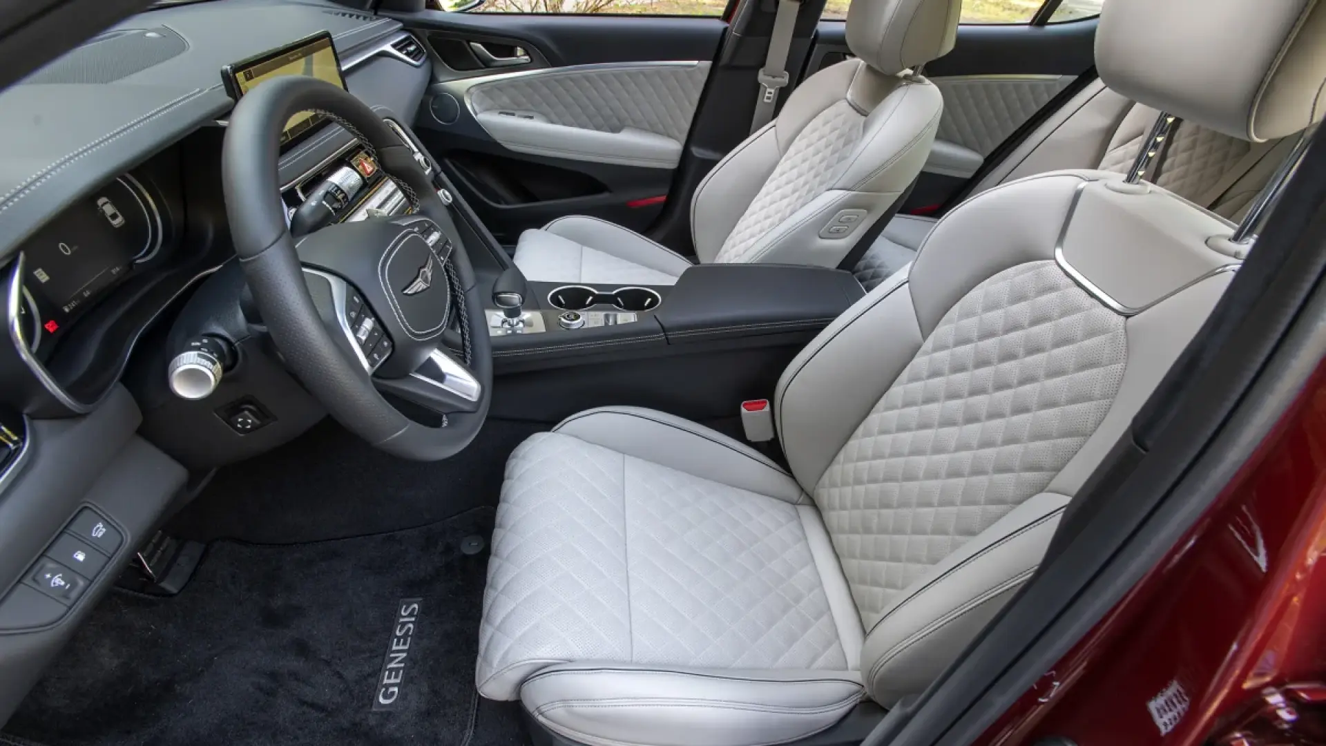 Genesis G70 3.3T Sport Prestige AWD 2024